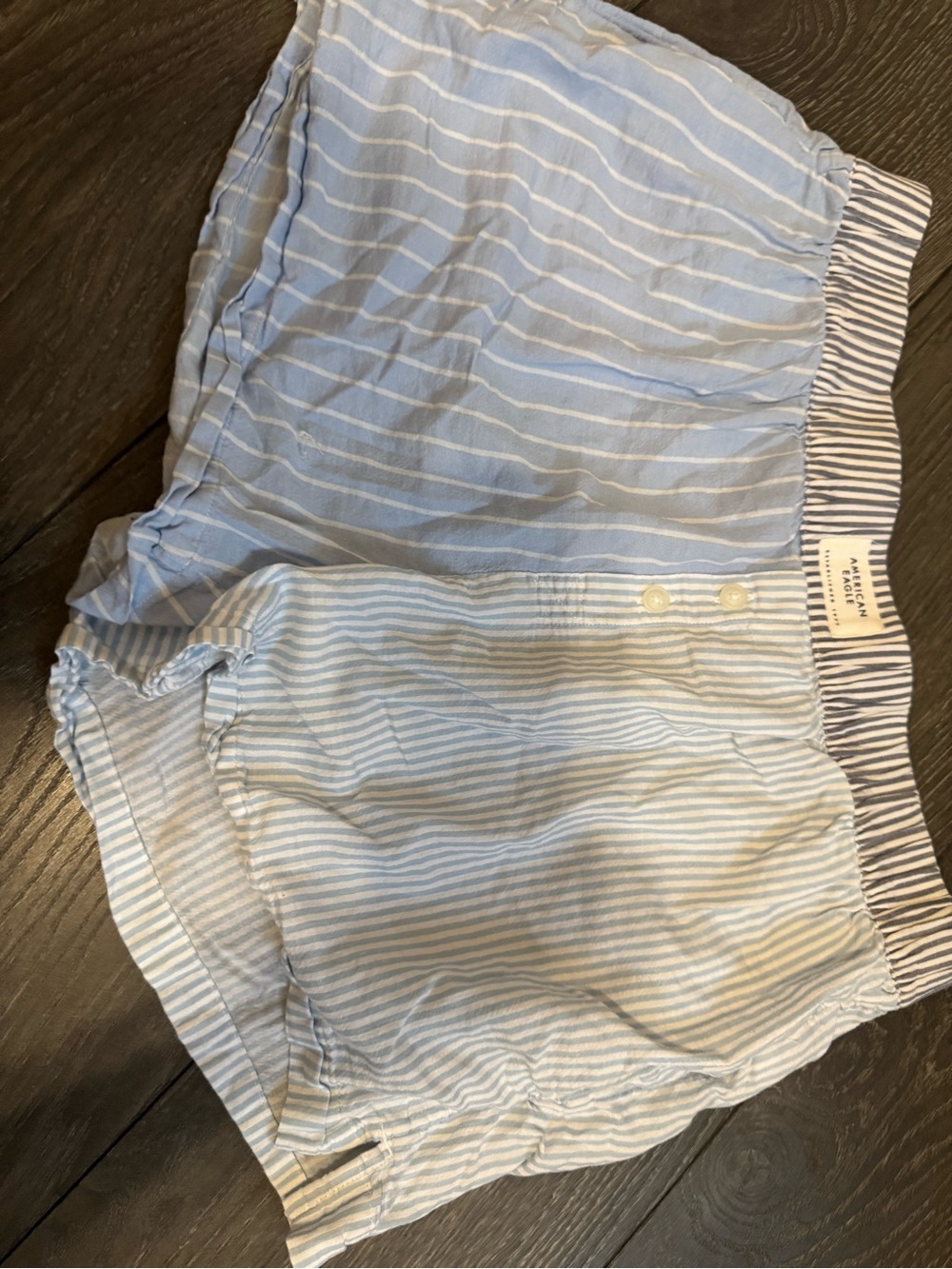 Striped Light AE lounge shorts
